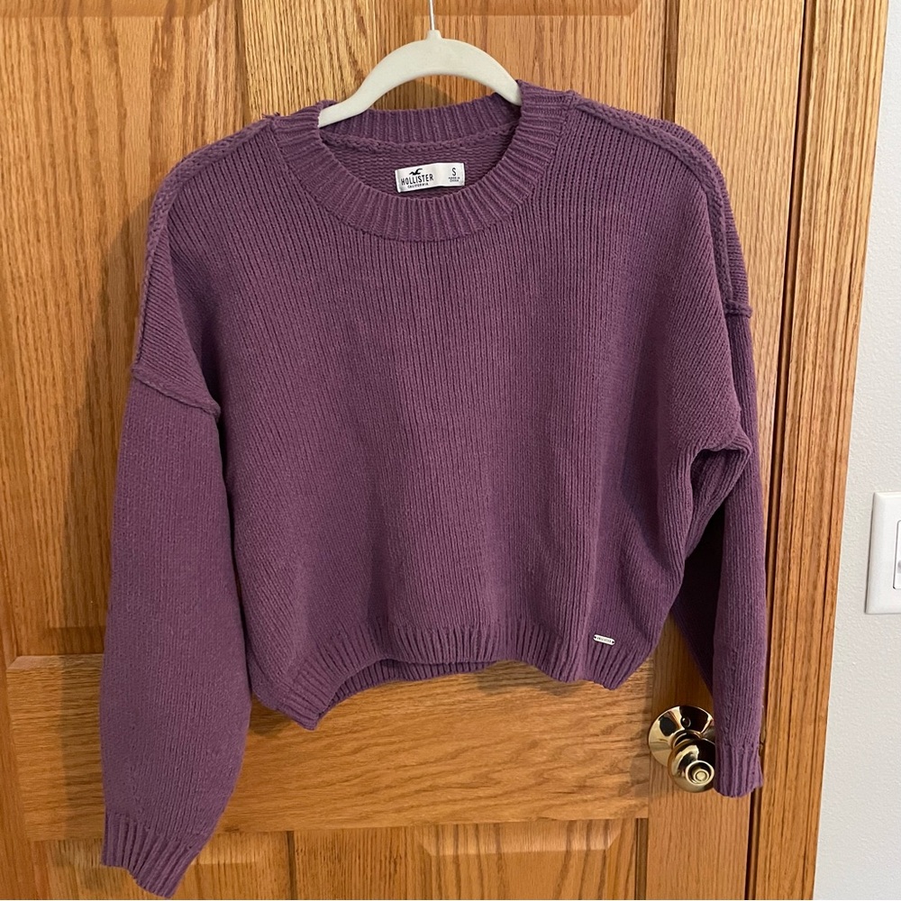 Super soft Hollister Knit Sweater Size Small